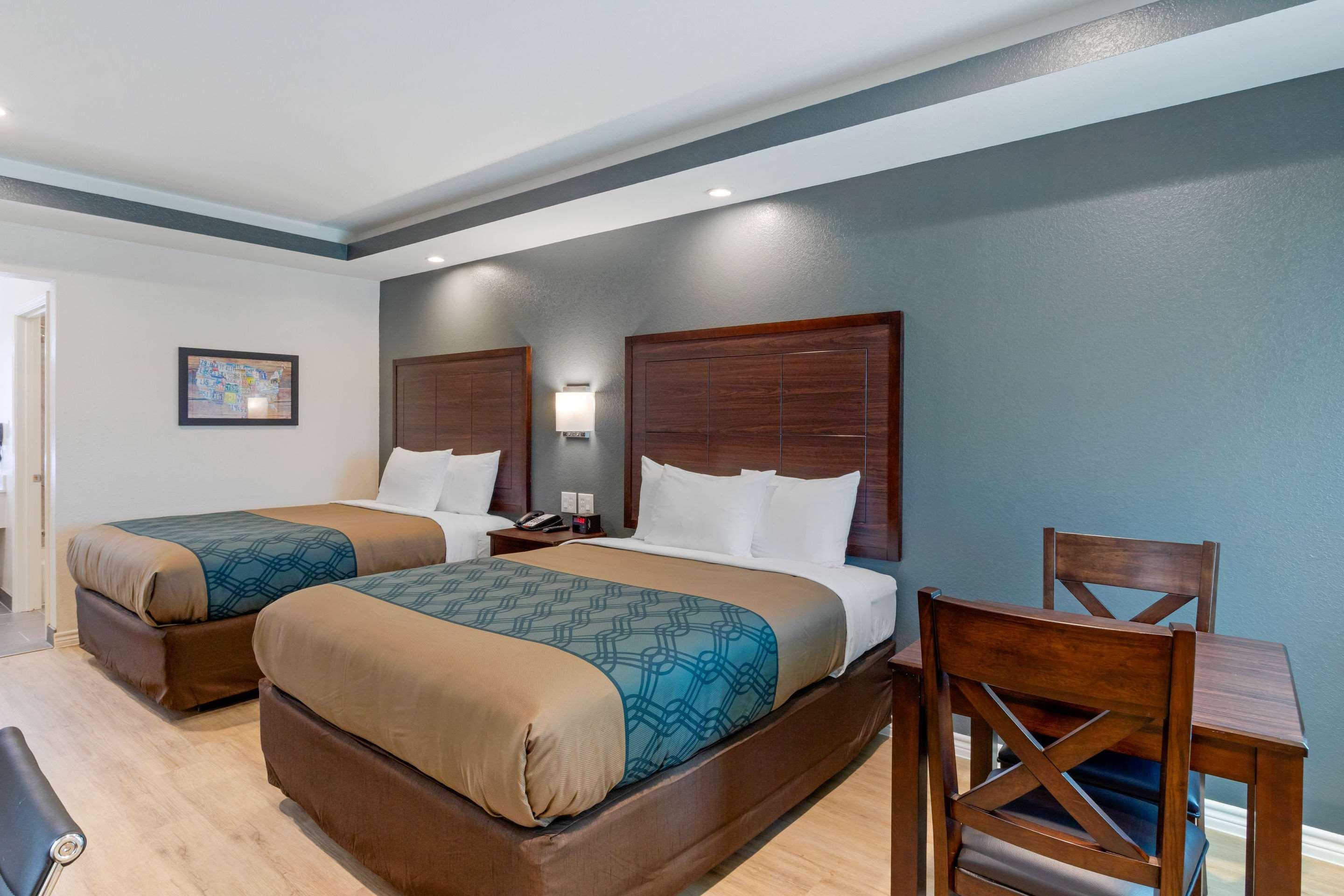 Econo Lodge Houston Eksteriør billede